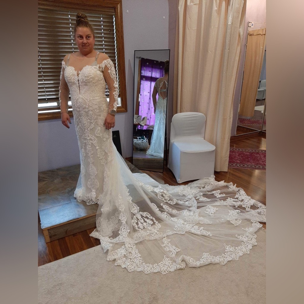 Galina Signature Wedding dress